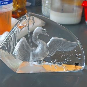 Mats Jonasson Crystal Swan 3704